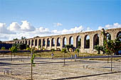 Evora - Aqueduto da gua de Prata. 